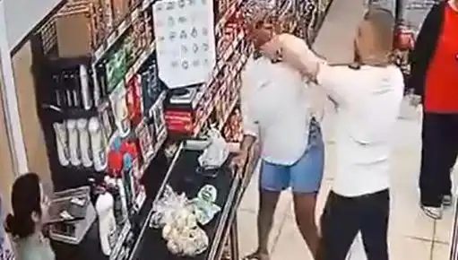 Market Kasa Sırasında Şok Edici Olay: Kadına Saldırı!