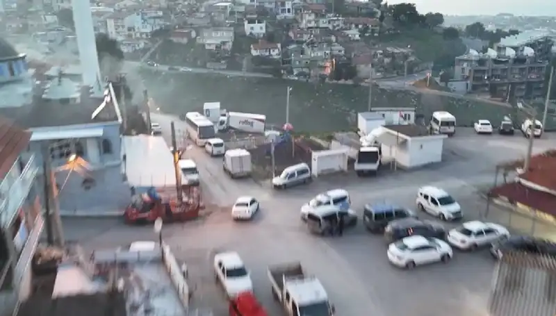 İzmir'de Gerçekleşen 99 Operasyonda Tam 133 Gözaltı!