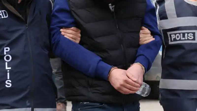 Türkiye'nin Dört İlinde DAEŞ'e Yönelik Operasyon: Şok Gözaltılar