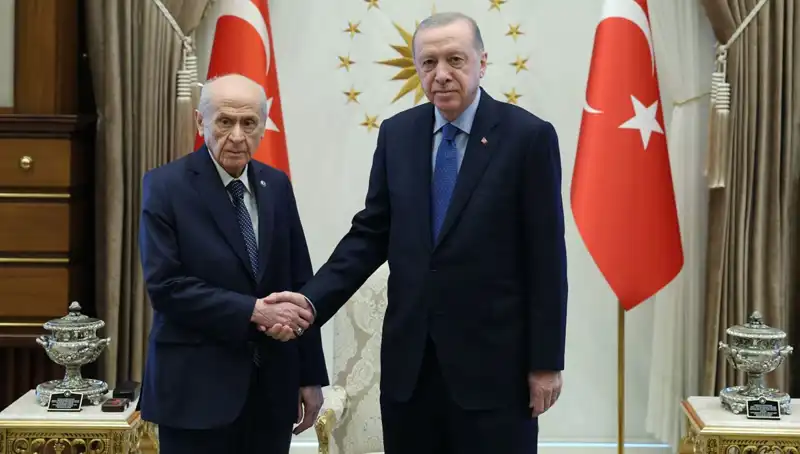 Erdoğan ve Bahçeli'nin Kritik Görüşmesi: Türkiye'nin Geleceği İçin Ne Anlama Geliyor?