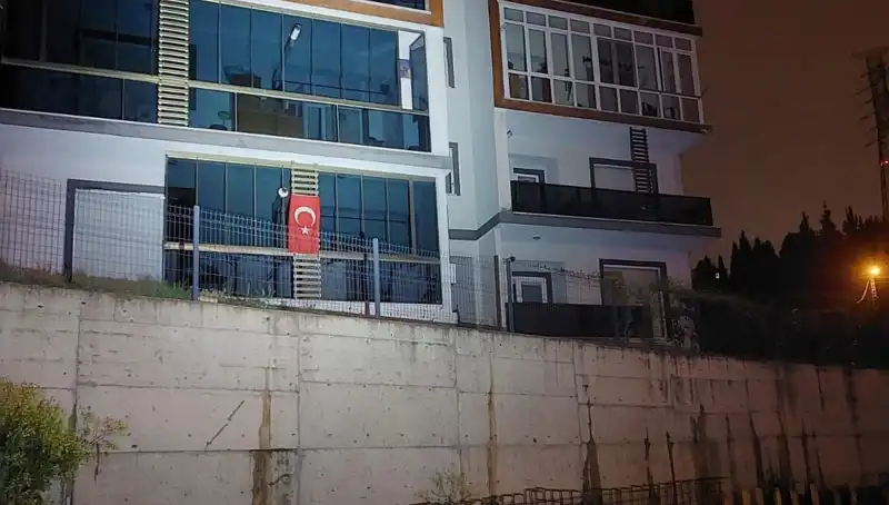 Sakarya'da 4 Katlı Apartman Tahliye Edildi: Nedenleri ve Sonrası