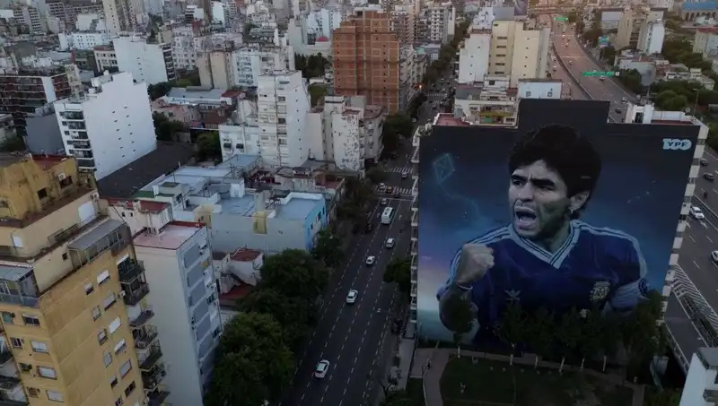 Maradona'nın Ölümüyle İlgili 7 Sağlık Çalışanına Suçlama: İhmalkarlık mı Cinayet mi?