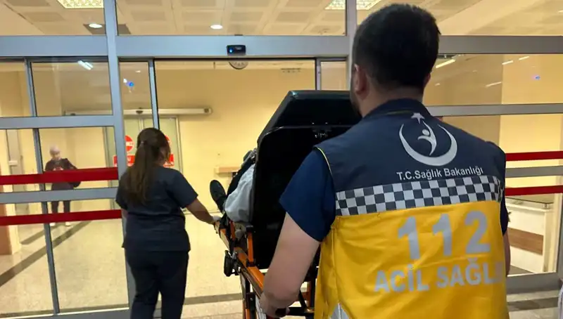 Adıyaman'da Kadın Kavgasına Müdahale Eden Adam Bıçaklandı