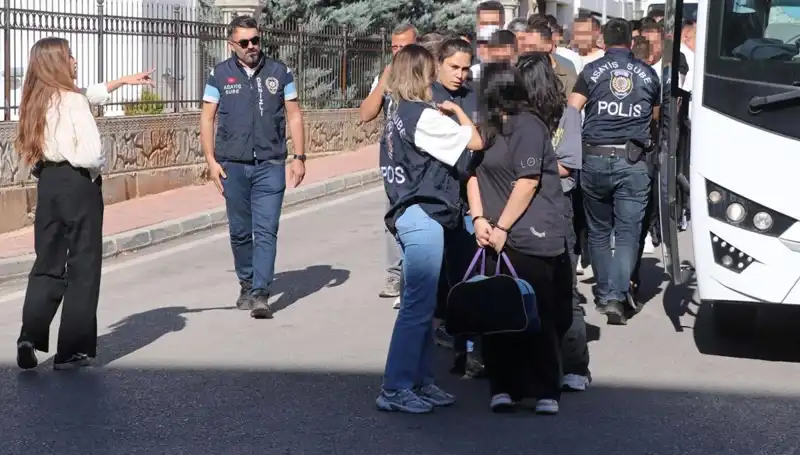 6 İlde Kaçak Escort Düzenine 12 Milyonluk Şok Vurgun