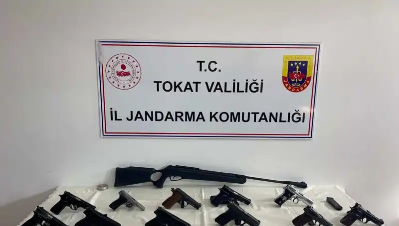 Tokat'ta Gerçekleşen Kaçak Silah Operasyonunda İki Şüpheli Yakalandı
