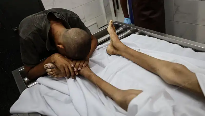 Gazze'de Bir Çocuk Daha Açlıktan Hayatını Kaybetti: Uluslararası Tepkiler Büyüyor