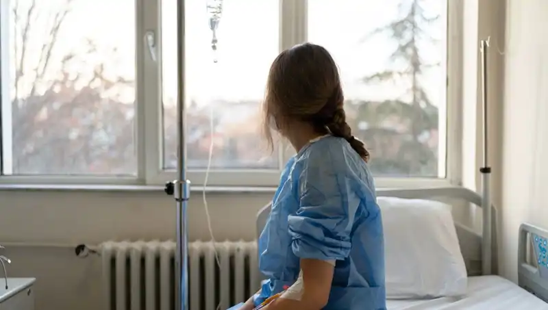 27 Yaşındaki Kadının Meme Kanseriyle İnanılmaz Savaşı: Doktorları Şaşırttı!