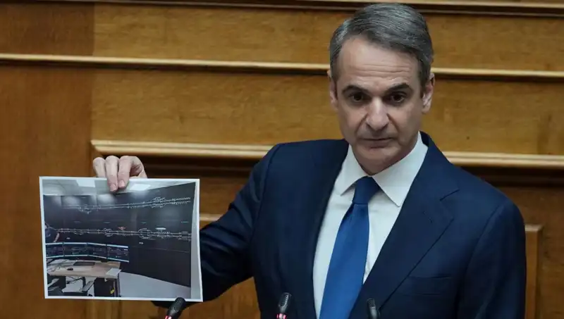 Yunanistan'da Yeni Dönem: Miçotakis Hükümeti, Protestolar Karşısında Çözüm Arıyor