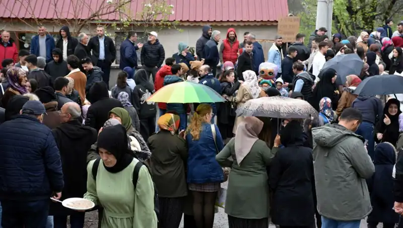12 Bin Kişiyle Bir Asırlık Bayram Geleneği Kutlandı!