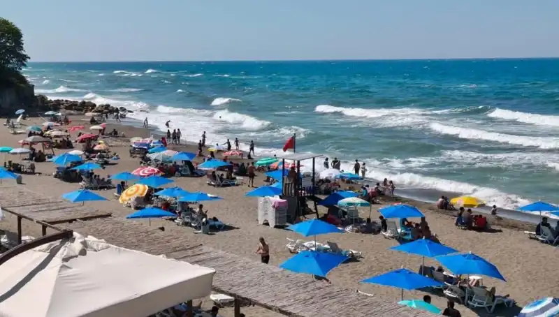 Akçakoca’da İhlal Olmaz! Denizde Yüzme Yasağı Hakkında Her Şey