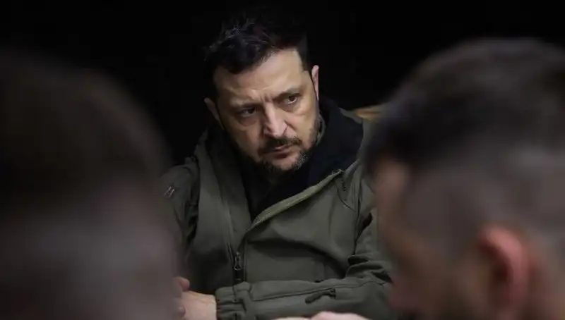 Zelenski’den NATO’ya Sert Mesaj: Nadir Element Anlaşmasında Yokuz!