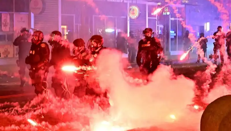 ABD'deki İsyan: Los Angeles’taki Protestolar Ülke Genelinde Yayılıyor!