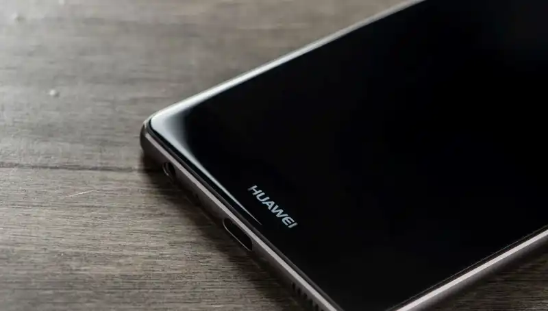 Huawei'nin Yeni Katlanabilir Telefonu: Yenilikler ve Özellikler Neler?