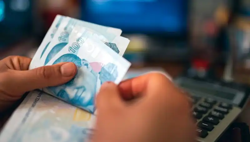 Esnaftan Kira Stopajı İptali İçin Acil Çağrı: Ekonomik Krizle Mücadelede Adım Atılmalı