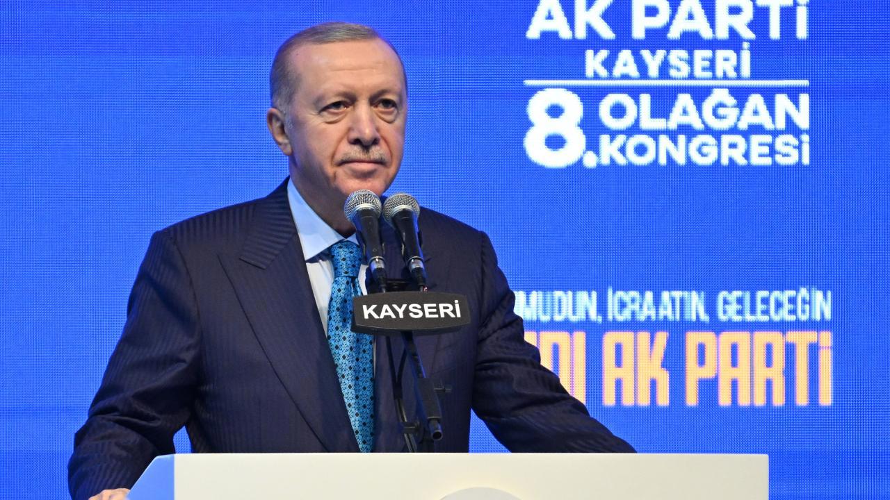 Cumhurbaşkanı Erdoğan: YPG'ye karşı operasyon yaklaşıyor