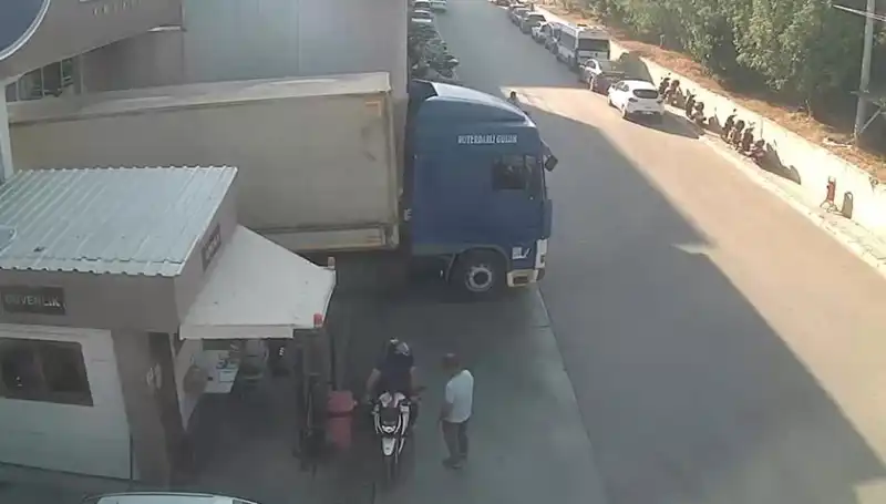 Milyonlarca Liralık Malzeme İle Nakliye Şebekesine Darbe!