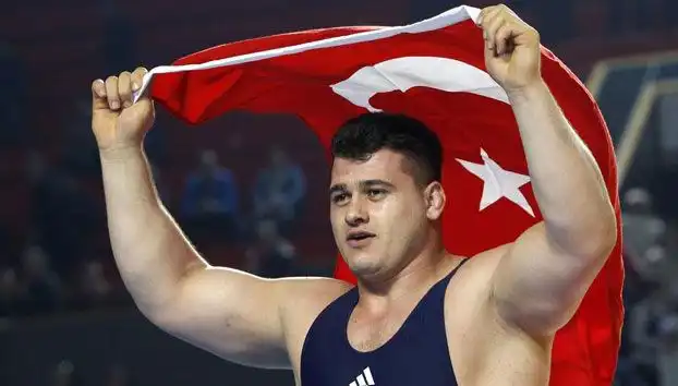 Milli Güreşçi Rıza Kayaalp’e Şok Ceza: 4 Yıl Men Kararı Alındı!