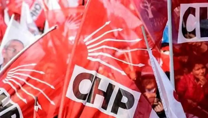 CHP’nin Üç İlçe Kongresi İptal Edildi: Nedenleri ve Sonuçları Neler?